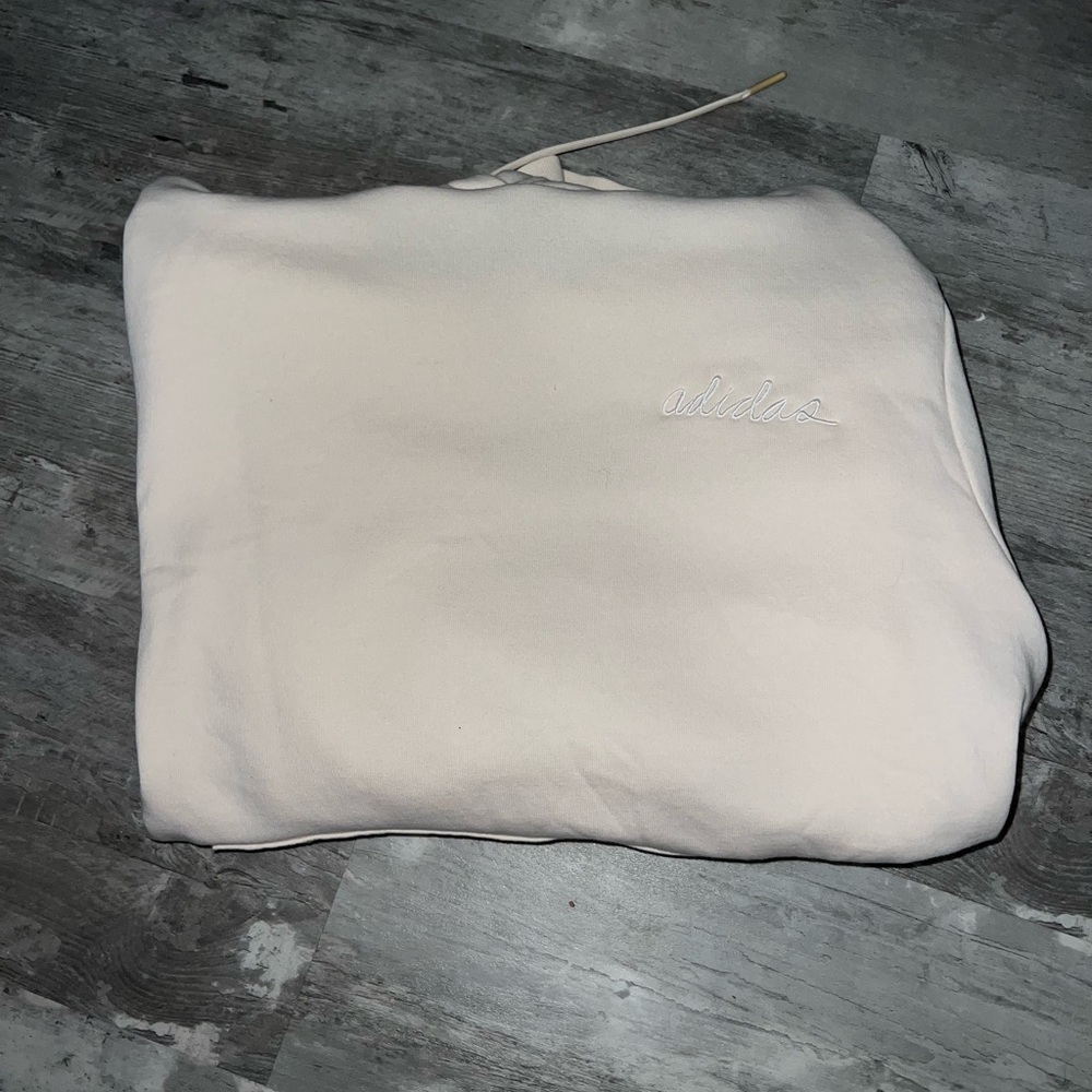 Cream adidas sweatshirt